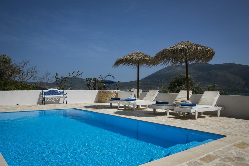 Villa Afrodite Mousata Exteriör bild